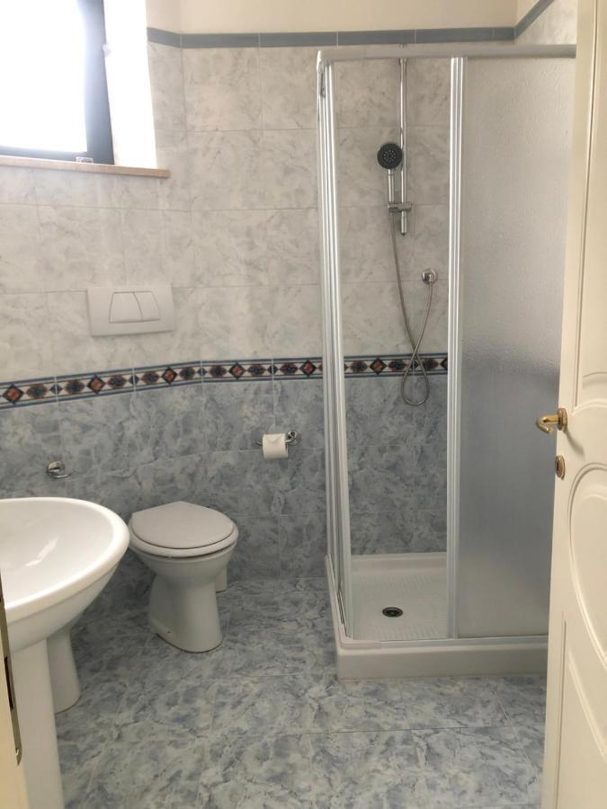 Cerreto dʼEsi Hotel Domus מראה חיצוני תמונה